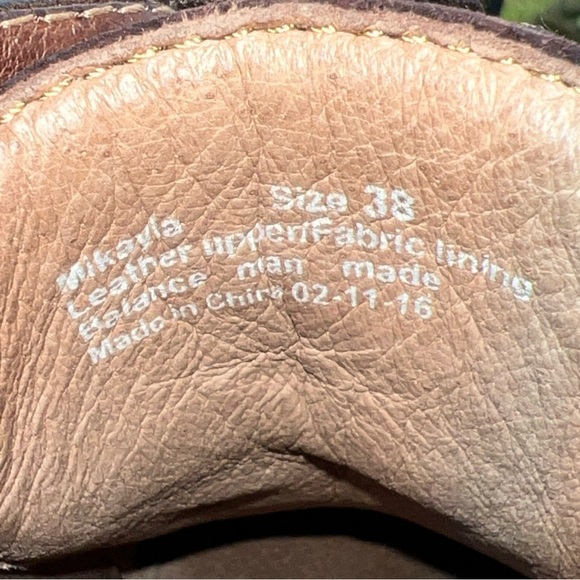 Dansko “Mikayla” Do Brown Oiled Leather Heeled Boots Eu Size 38, USA 7 - Picture 11 of 11